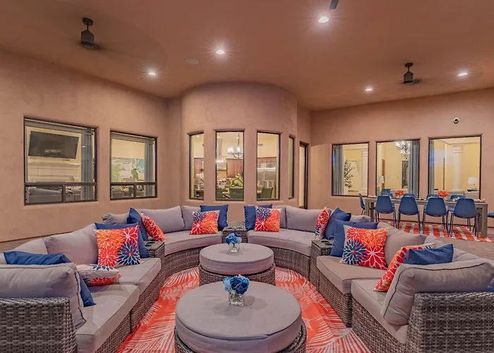 Scottsdale Rose Holiday home *